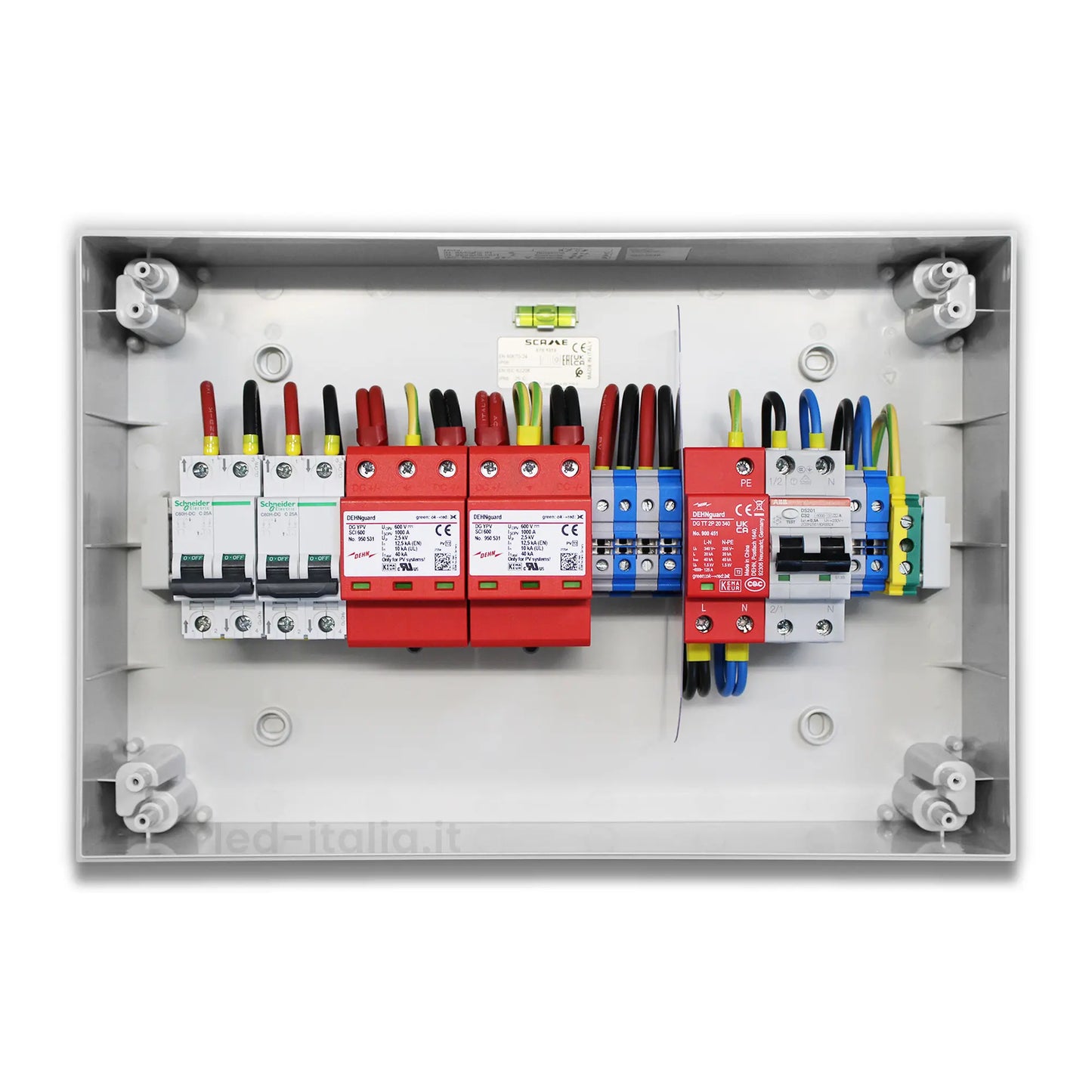 Kit Fotovoltaico Monofase Deye 6kW+10kWh LFP con 14 Pannelli 440W (6.16kW) e Quadro AC/DC